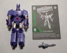 Transformers War For Cybertron: Kingdom - WFC-K9 Cyclonus Voyager Figure