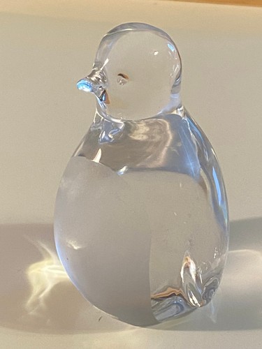 Penguin Hand Blown Art Glass Clear with Frosted Belly 3 1/8" Tall -Signed ELSON - Picture 10 of 17