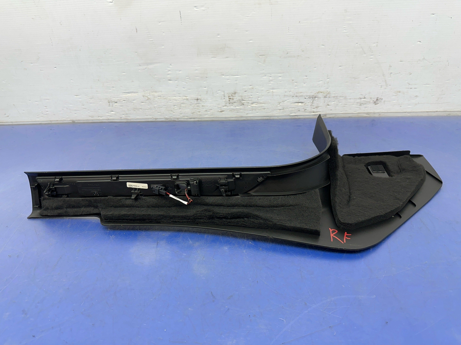 2017-2020 MASERATI LEVANTE M161 OEM FRONT DOOR SCUFF SILL PLATE SET