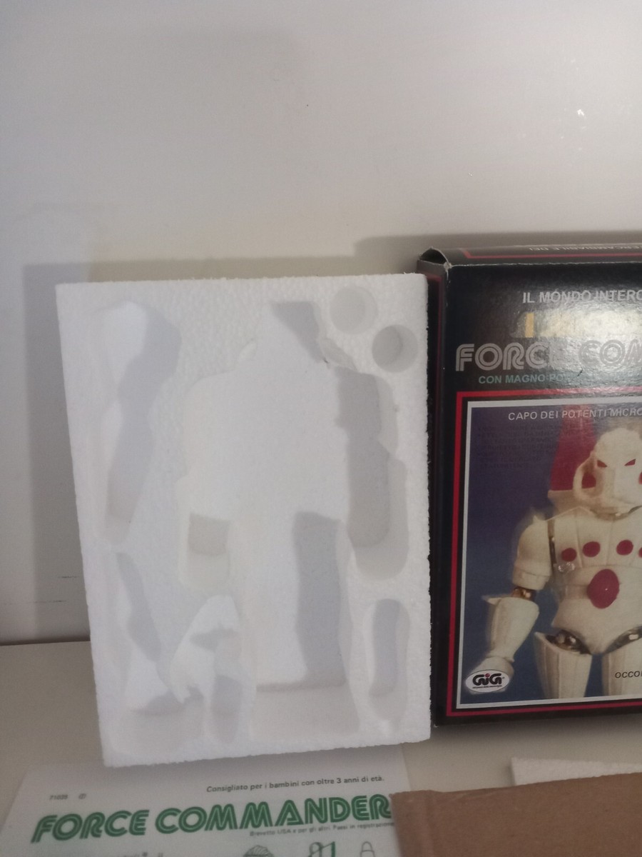 Lot 253 - A group of MEGO 'Micronauts' sets to include