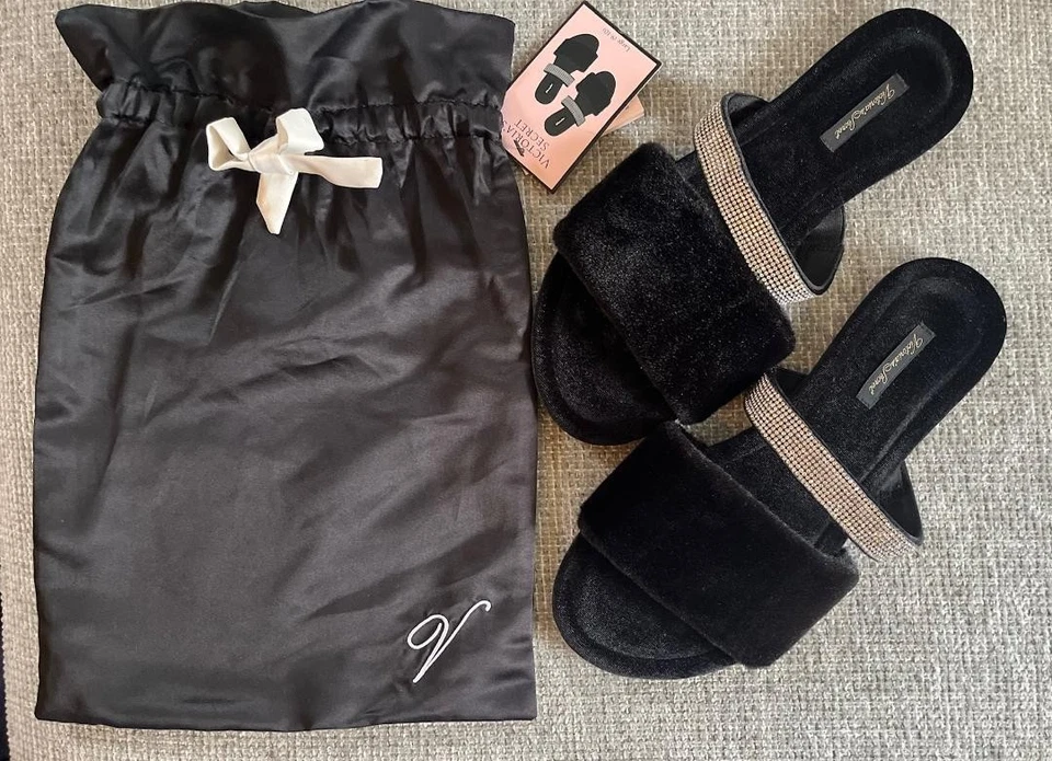 Zapatillas Victoria's Secret Terciopelo Negro Brillante Correa Estrás LG 9-10 En Bolsa Foto 4 de 4