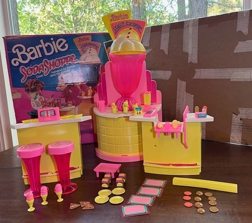 VTG 1989 Barbie Soda Shoppe Playset Mattel With Box #2707 Almost Complete Set