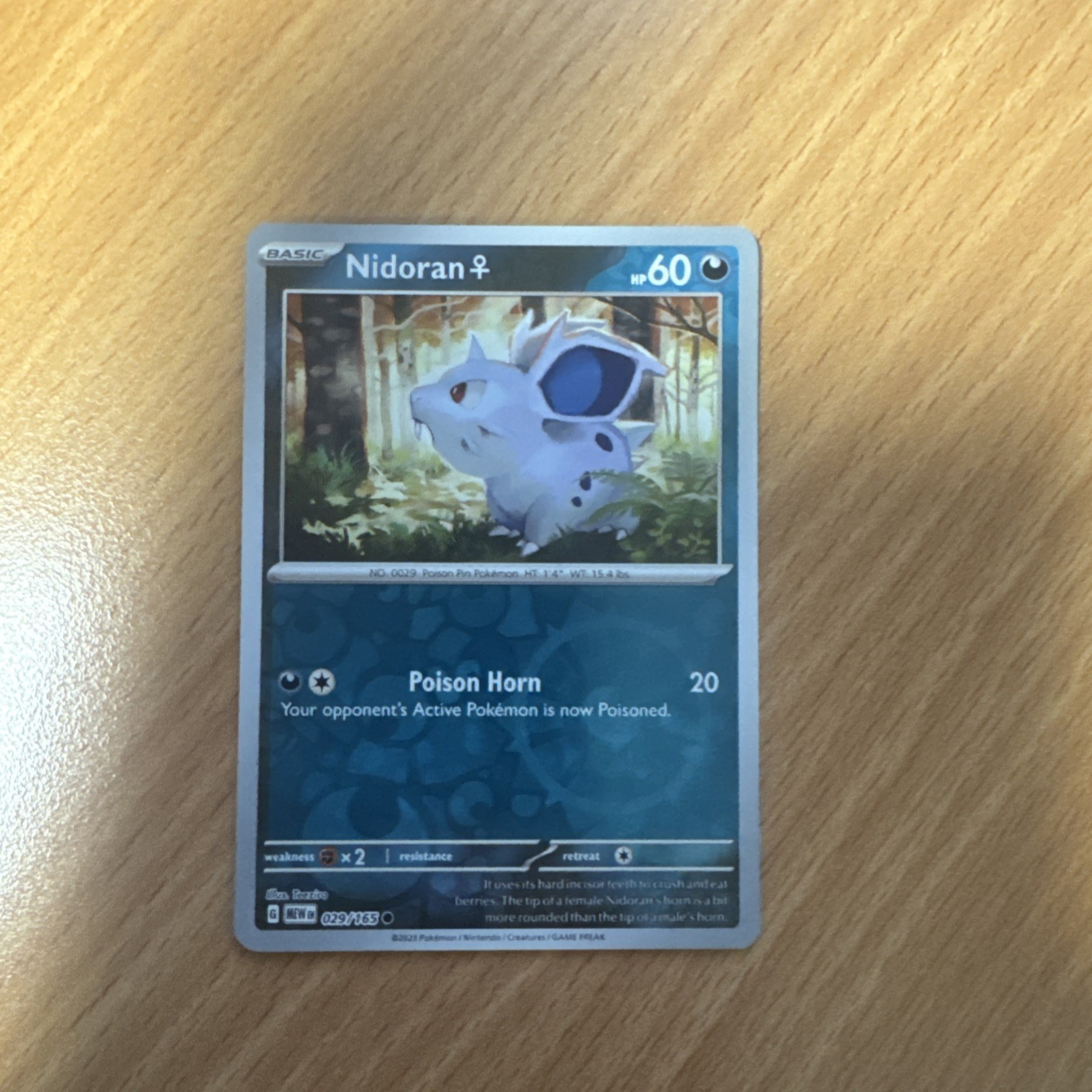 Pokemon Card Nidoran Scarlet & Violet 151 Reverse Holo 029/165 Near Mint