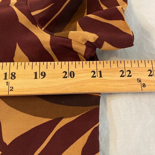 Vintage Jones New York 100% Silk Short Sleeve Blouse 90s Brown Burgundy Size 12 - Picture 4 of 7