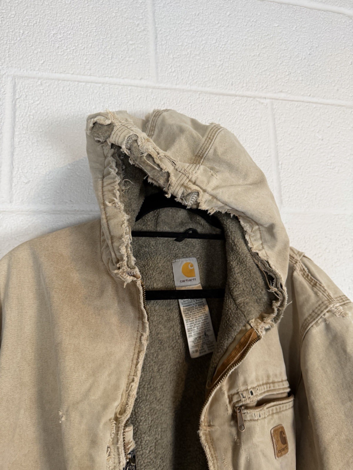 THRASHED Carhartt J141 BRN Jacket Large Distressed Destroyed Farm Workwear image 8
