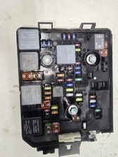 15 16 BUICK ENCORE Engine Fuse Box Vin B (8th...