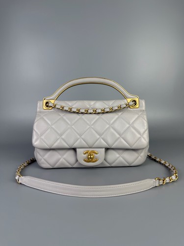 Chanel Classic Flap Medium Gray Leather Gold HW Shoulder Bag Preowned Authentic