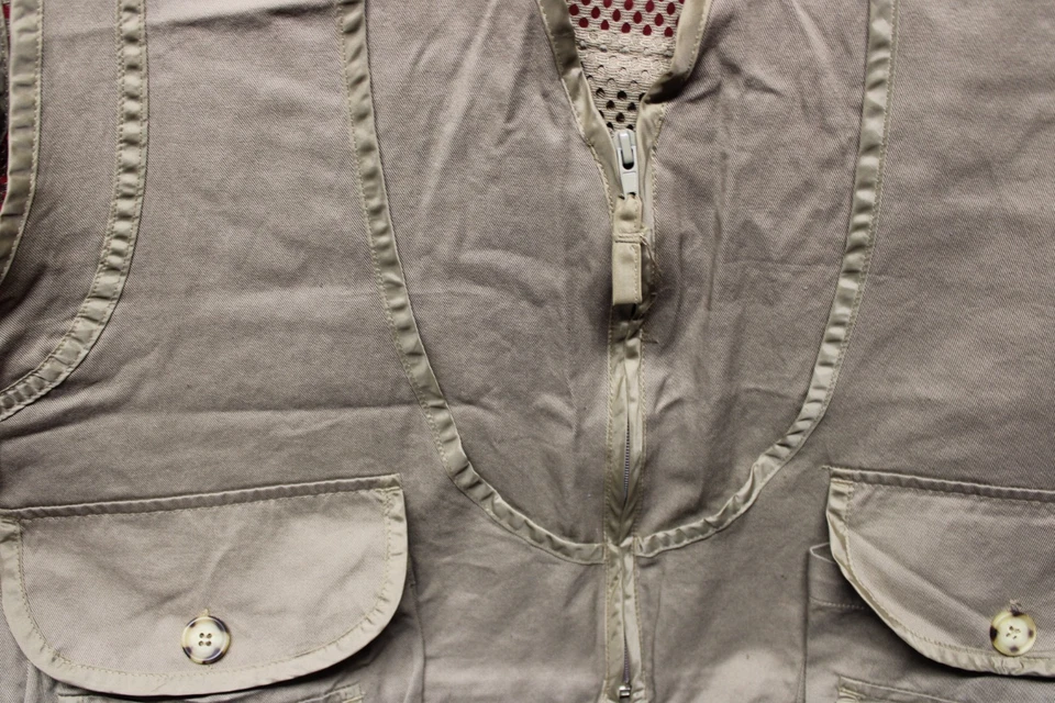 SafTrak Mens Khaki Hunter Camo Cargo Vest Size XL hunting sport camping outdoors - Image 3 of 4