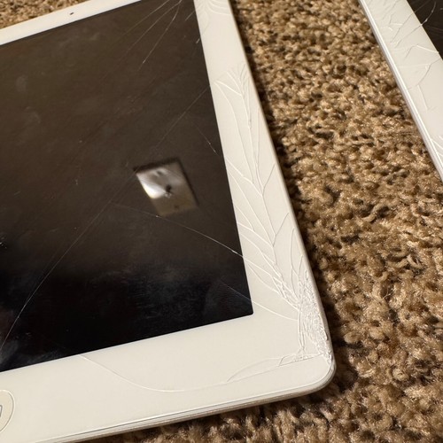 Apple iPad 2ème génération 16 Go Blanc - VENDU EN L'ÉTAT, LIRE - Photo 2/4