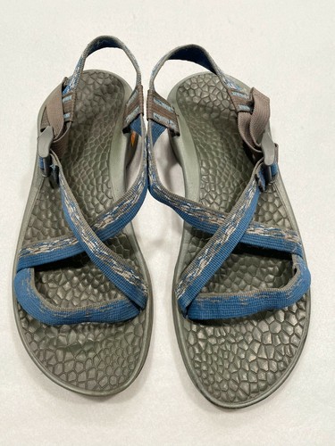 womens chaco size 10