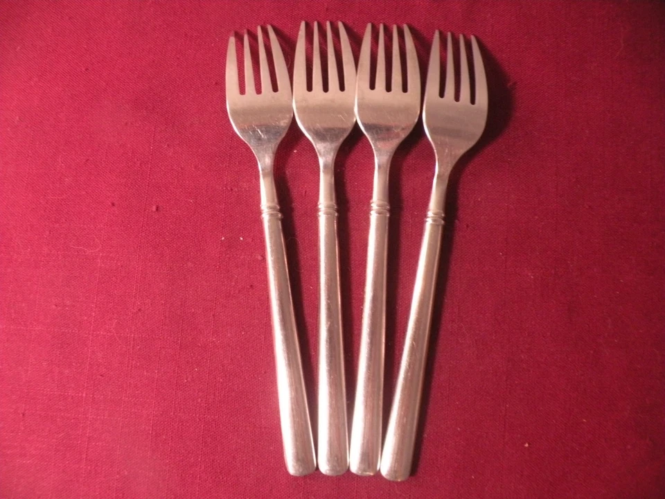 4 tenedores de ensalada Gibson banda vertical punta inclinada 18/10 acero inoxidable 7 1/8" Foto 4 de 4