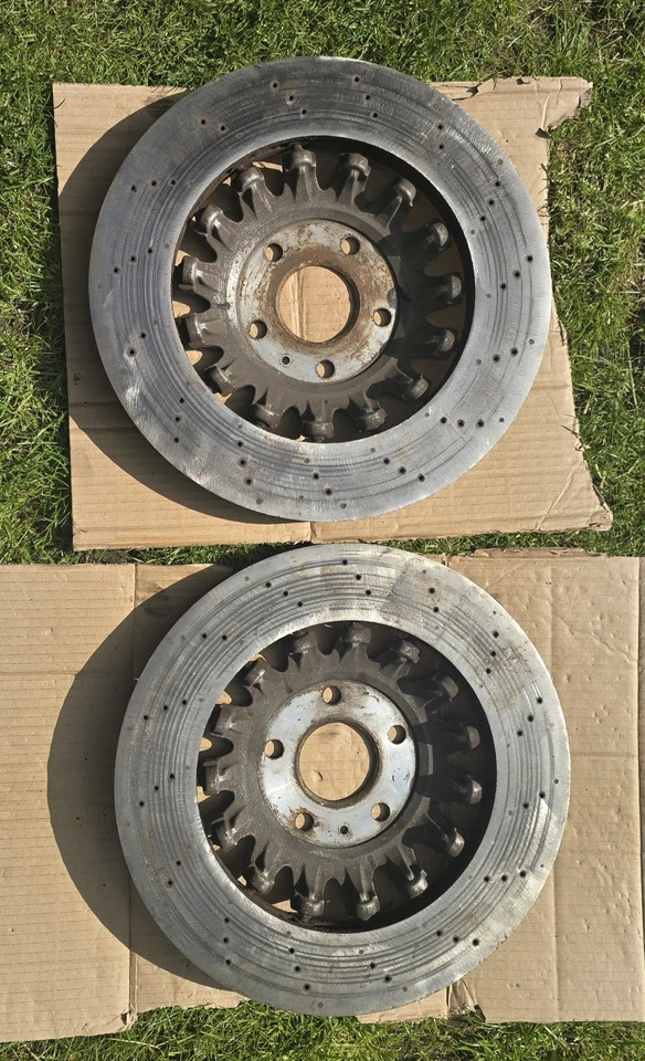 Genuine Audi RS3 8P Brake Discs Drilled & Vented - Image 2 of 4