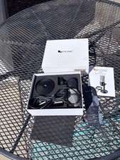 FIFINE TECHNOLOGY K670 PODCAST MICROPHONE OPEN BOX