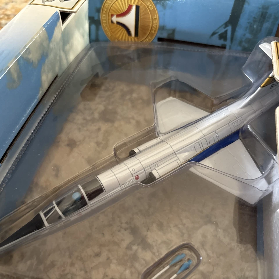 Matchbox Collectibles Lockhead F-104 Starfighter Lt Colonel Fitzhugh Fitz Fulton - Image 3 of 4