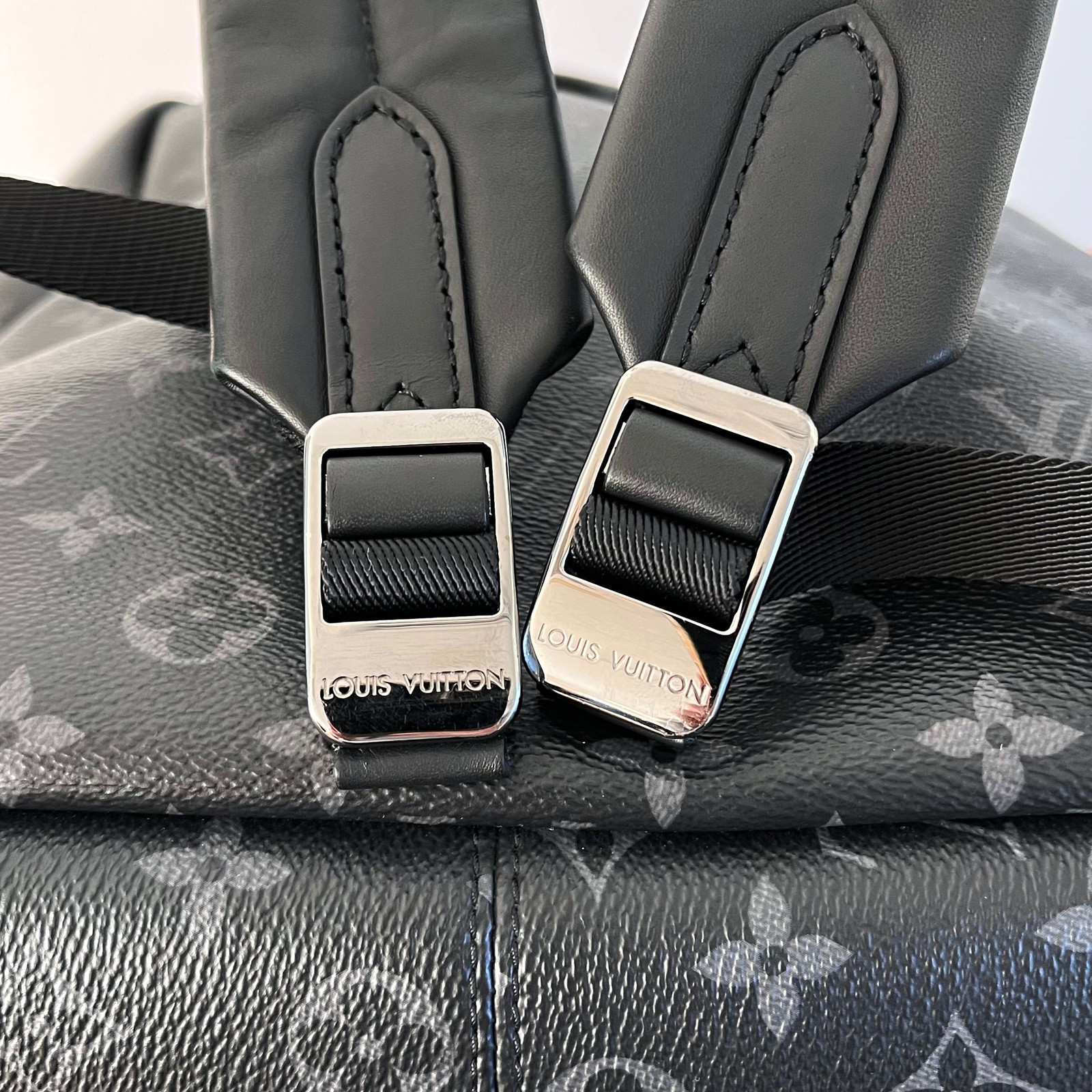 Louis Vuitton Eclipse Backpack Discovery PM M4318… - image 8