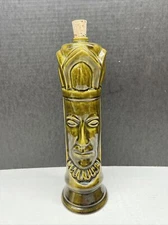 Vintage Old Crow Chess Whiskey Decanter  Dark Queen VGC  Green 13.5”