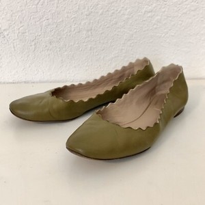 scalloped edge ballet flats
