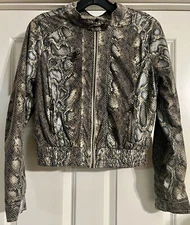 Charming Charlie Python Print Zip Up Size L Jacket With Zippered Pockets
