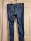 Womens Distressed Sonoma Jeans EUC 12 Short #26-570 — photo 2