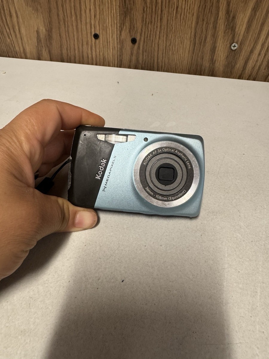 Kodak EasyShare M530 14 M Pixels Digital Camera - Blue - Untested