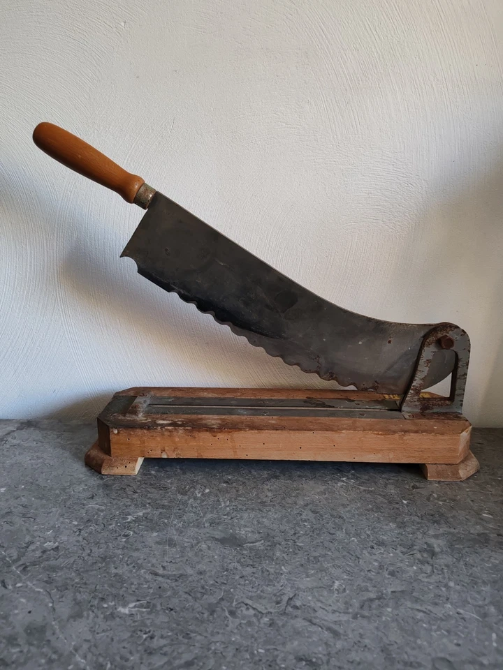 Tranche Pain Ancien "Au Nain". Couteau A Pain Vintage Français. - Bild 4 von 4