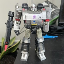 Hasbro Transformers War for Cybertron Series Trilogy Megatron 7-inch Figure Only