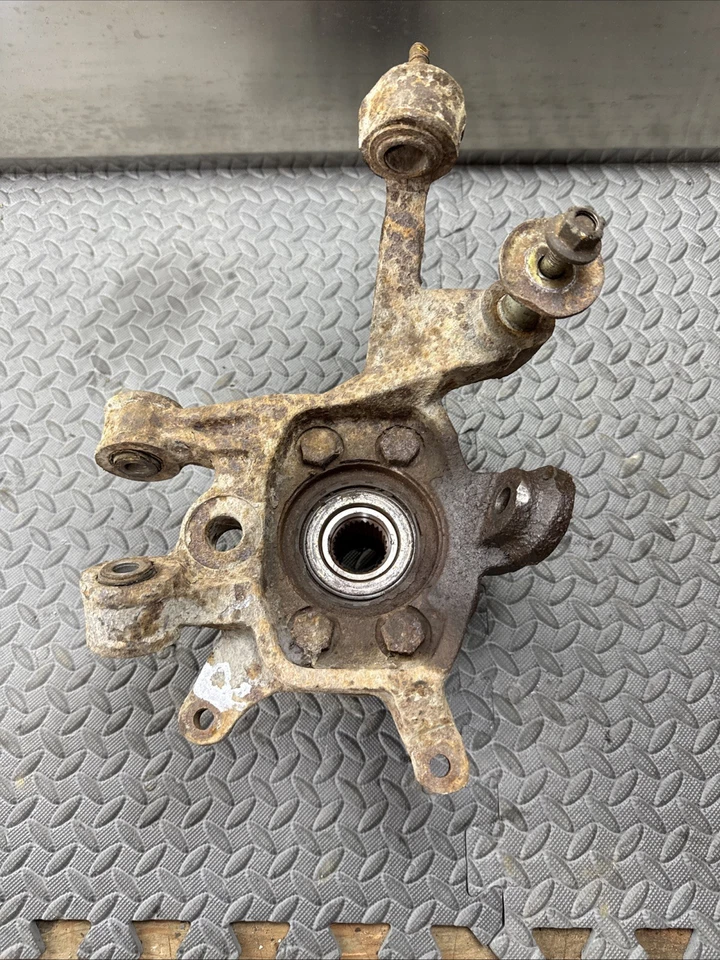 1989–1994 Nissan 240SX S13 Right Rear Suspension Knuckle Spindle Upright 4-Lug - Image 2 of 4