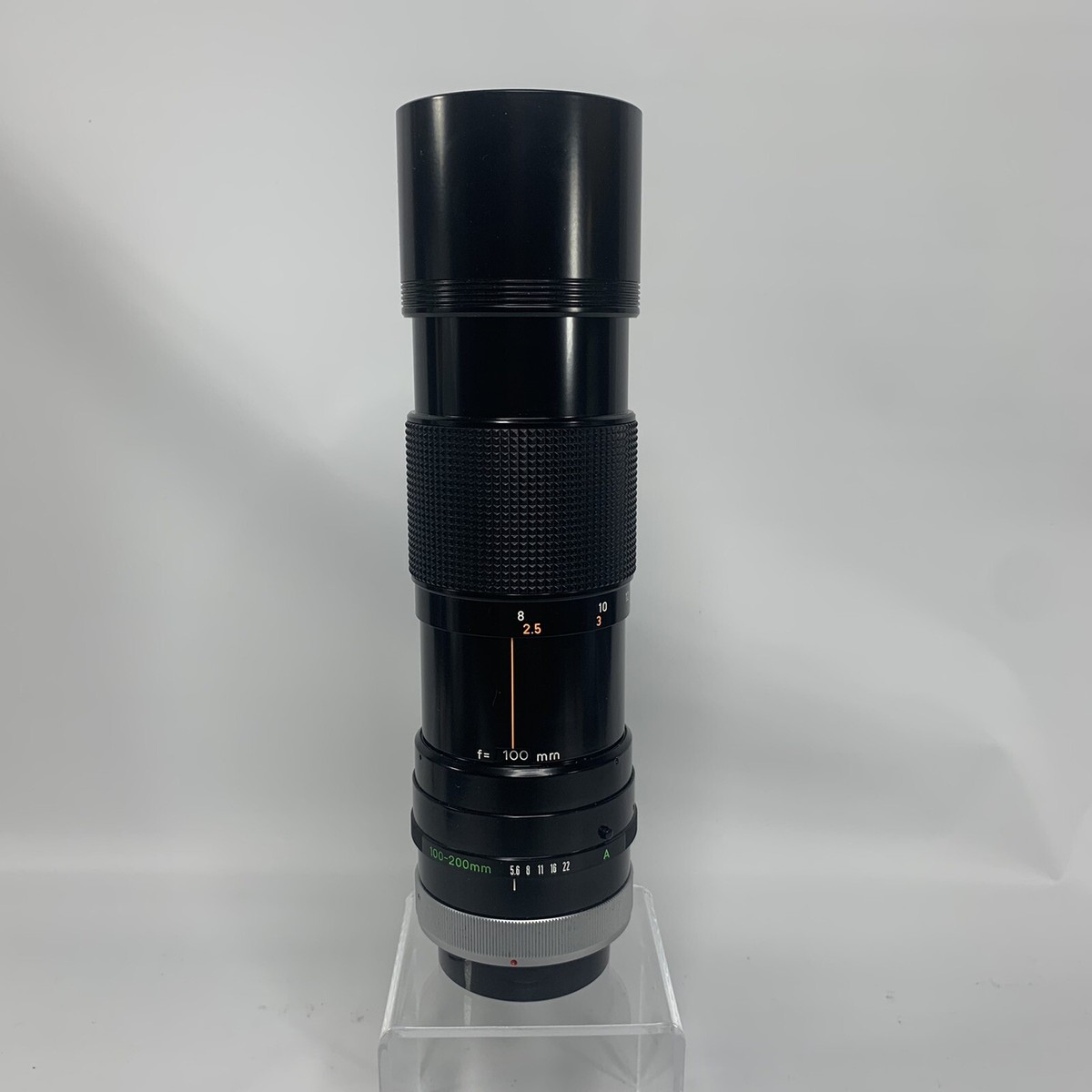 Vintage Canon Zoom Lens FD 100-200mm 1:5.6 - Made In Japan w/ Case