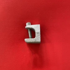 Lot of 5 Caddy/Erico #300 3/4" threaded hole reversible Beam Clamps