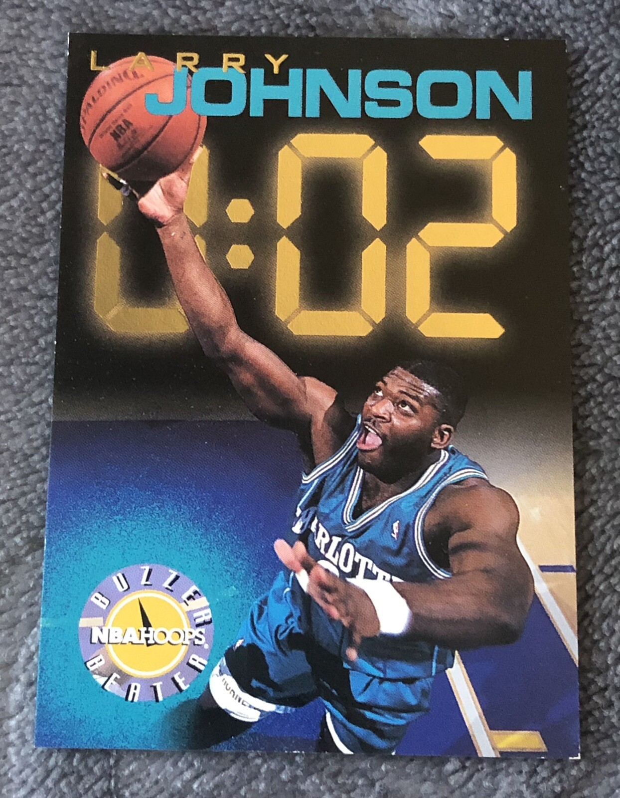 1995-96 NBA Hoops Buzzer Beater Larry Johnson Charlotte Hornets #220 A29