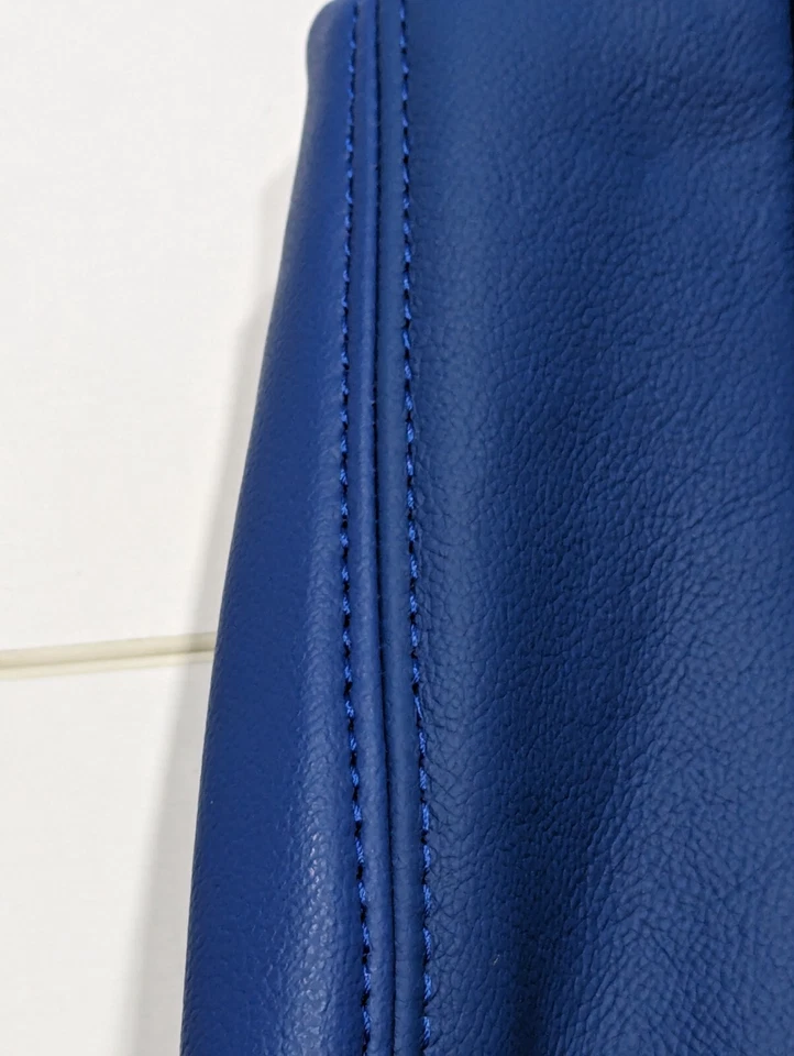 适用于日产 Murano S SV 2019 - 2024 蓝色皮革座椅套 A24 — 第 4/4 张图片