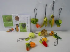 Jpi18At Capsule Q Veggie Collection Vegetable Strap Full 9 Types Kaiyodo 300 Yen