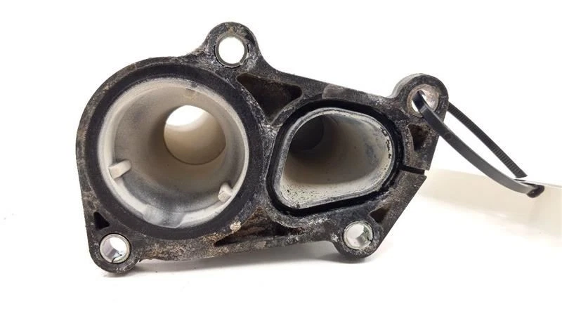 Кронштейн для крепления корпуса термостата Ford Fiesta 2013 2014 2015 2016 2017 - Изображение 2 из 4