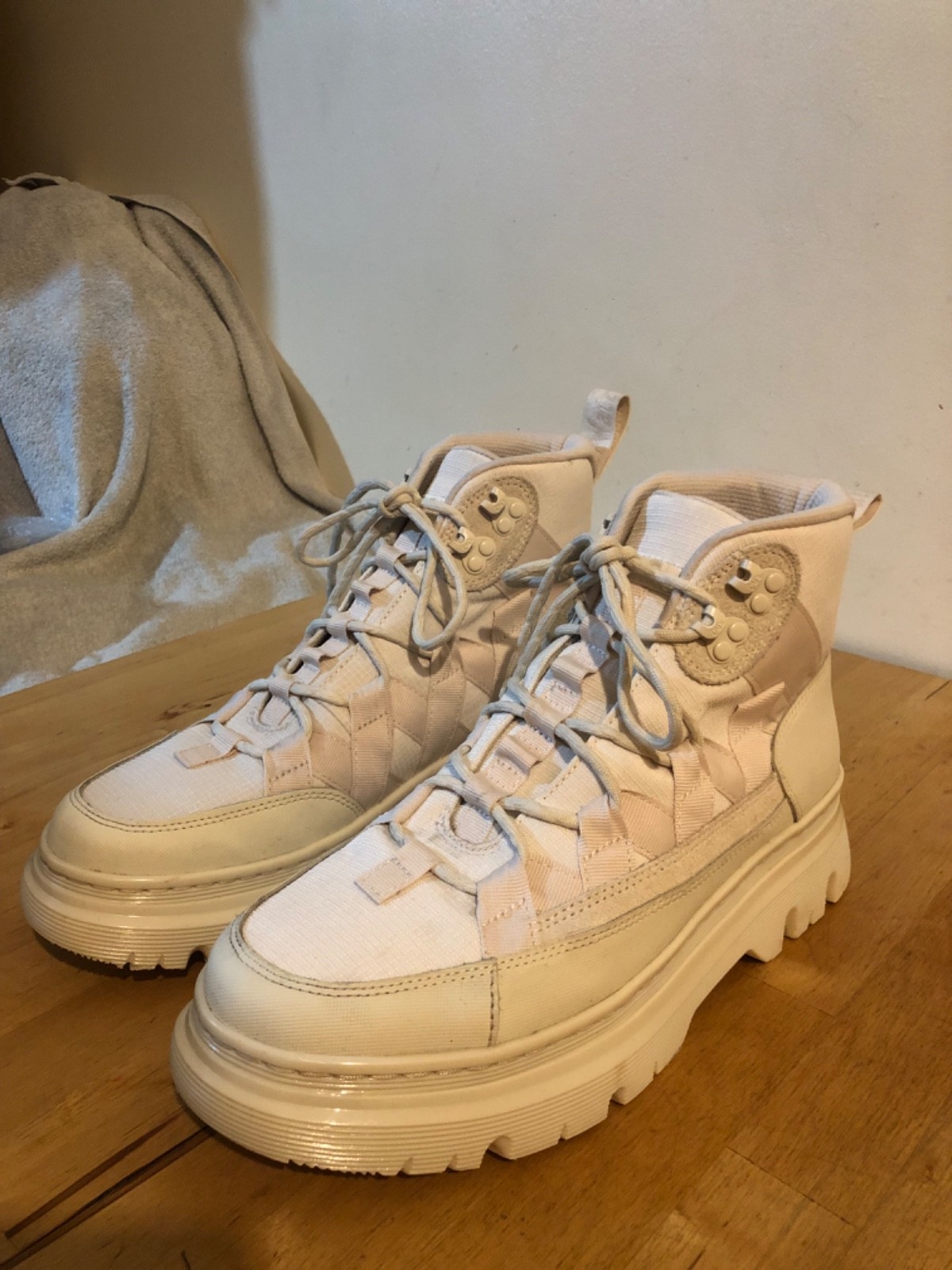 Dr Martens Boury Mens Boots size uk 9 image 3