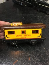 Vintage Marx - Union Pacific #3824 Caboose - Tin Litho Toy (Yellow / Brown)