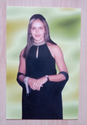 Esha Deol  Bollywood Rare Postcard Post Card