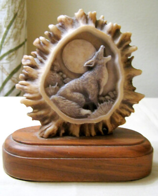 MILL CREEK STUDIOS #3001  Signed Lance Domonoske 1992 TIMBERWOLF PAPERWEIGHT