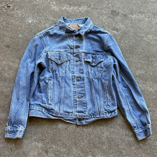 Levi's Blue Trucker Jean Jacket for woman, Button Front, Pockets, Short, Vintage