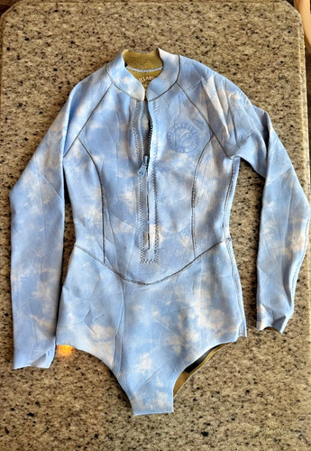 Billabong Recycler Series Women's Size 4 Blue Tie Dye Long Sleeve Spring Wetsuit