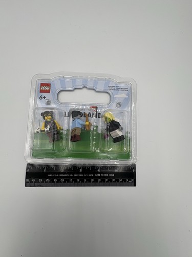 Legoland 3 RARE Minifigs Lego 853607 - 6417605 Blister Pack 2016 - Picture 6 of 7