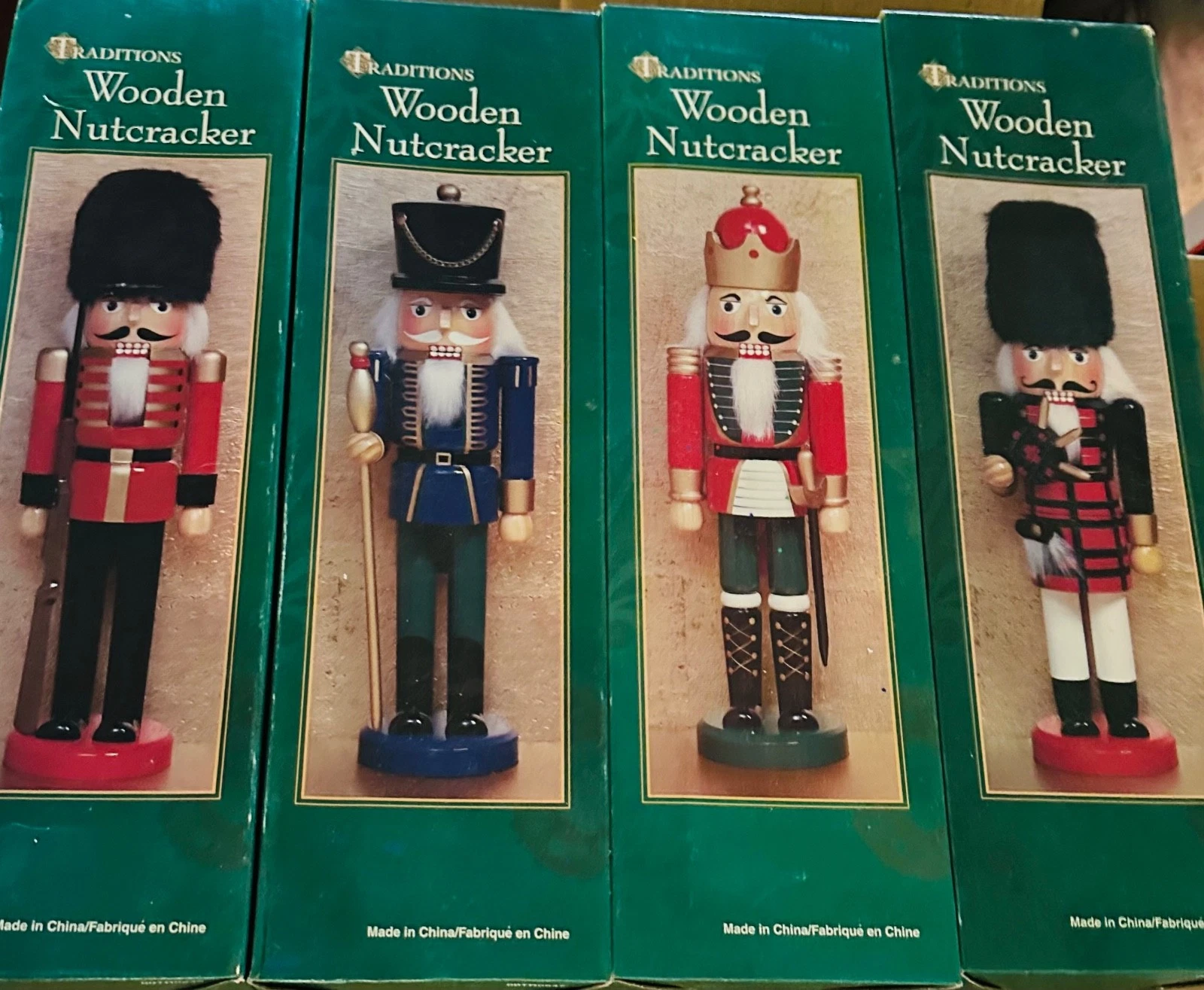 estate vintage 4 wooden nutcrackers new in the box never opened