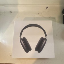 Apple AirPods Max Black Wireless Bluetooth Over-Ear Headphones