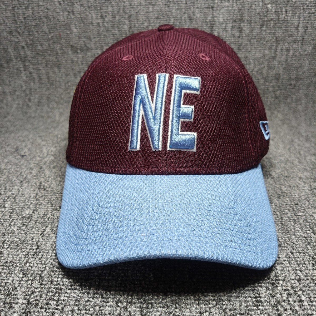 New Era 39THIRTY New England 2017 Little League World Series Hat Cap Maroon Blu
