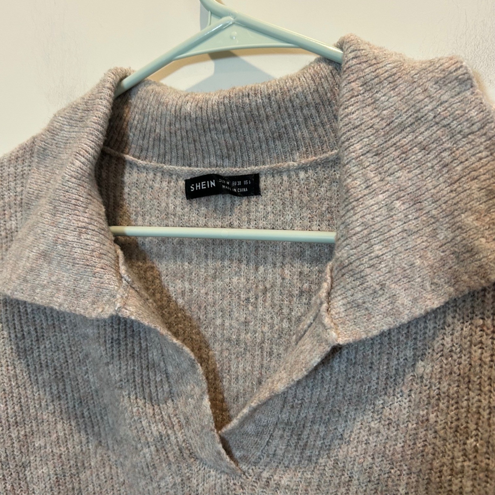 Women Sweater Knit Collared Pullover Long Sleeve Blush Beige Size M Soft Cozy image 2