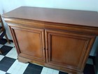 mobilier de salon aspect merisier: 2 buffets 1 table ronde, 6 chaises