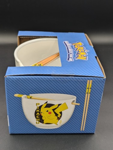 Pokemon Pikachu Cerámica Ramen Cuenco con Palillos 20z Apto para Lavavajillas NUEVO - Imagen 2 de 2