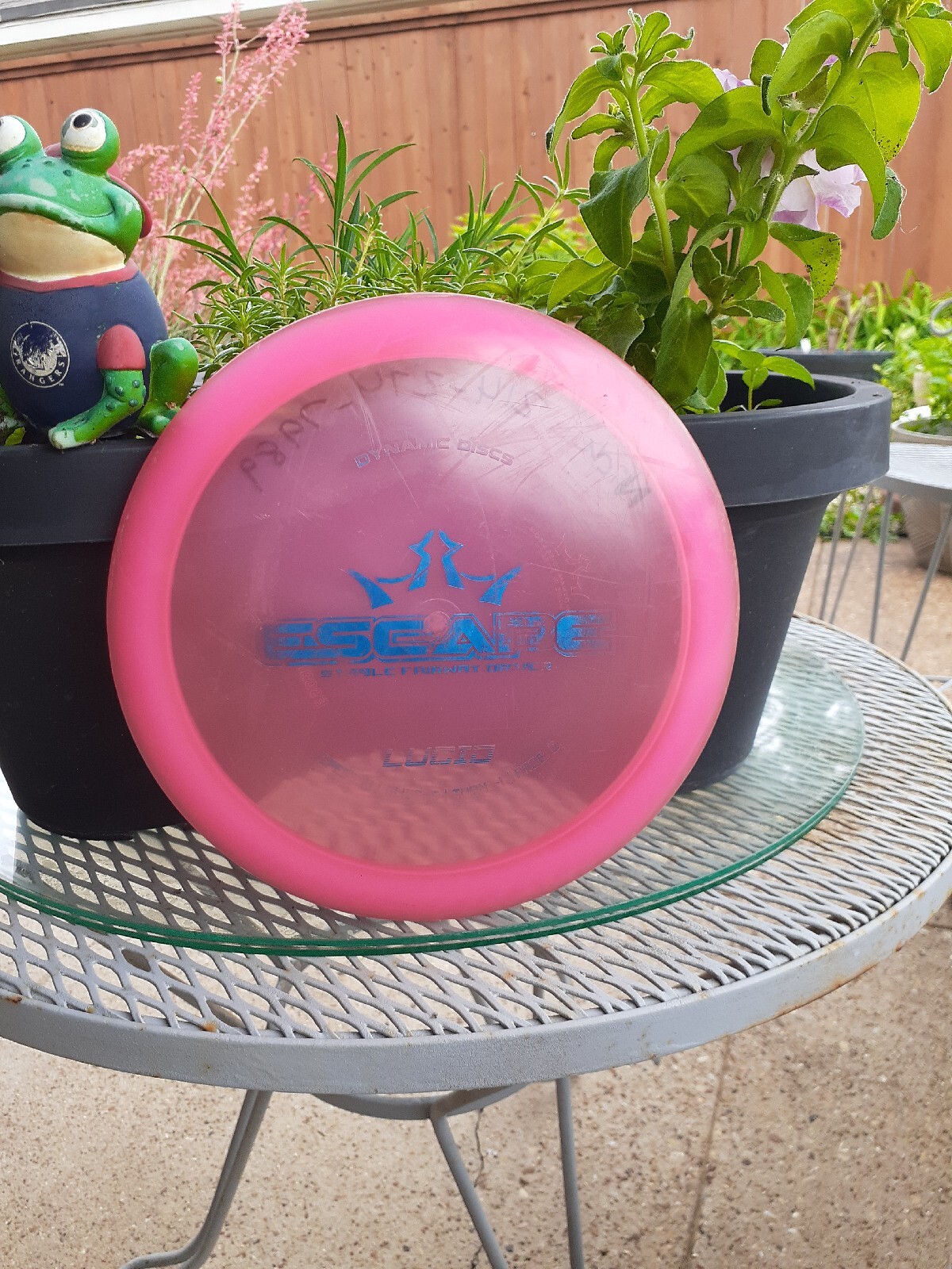 173 ESCAPE Dynamic OVERSTABLE Fairway Driver TRILOGY Disc Golf PINK 9