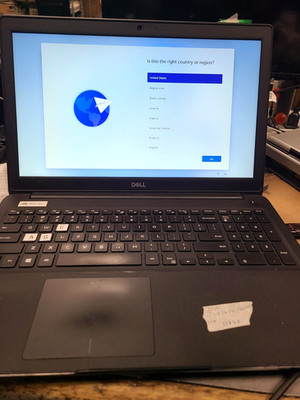 Dell Latitude 3500 4CORE i5-8265u 8gb 128GB stick w11p wifi/BT power cord