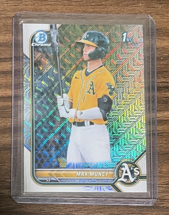 Max Muncy 2022 Bowman Chrome Mojo Refractor Prospect 1st Bowman #BCP-89 RC