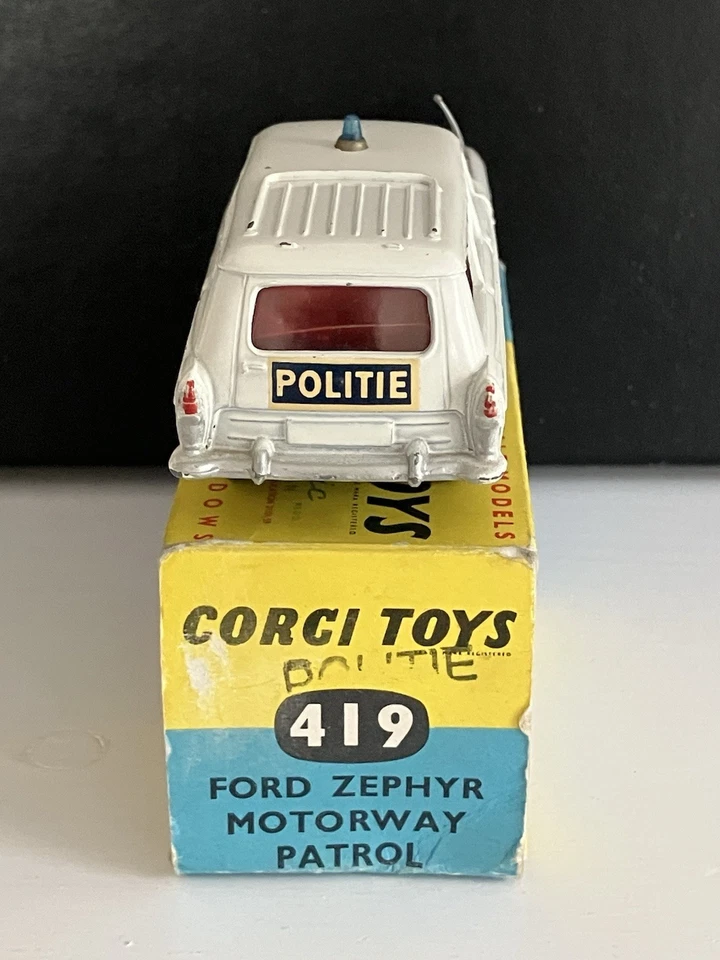 Corgi 419 Ford Zephyr Politie Дания Голландская Экспортная Полиция очень редкая версия - Изображение 3 из 4